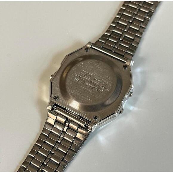 y2k, 2000s vintage retro style silver stainless steel, digital watch, adjustable - Picture 5 of 12